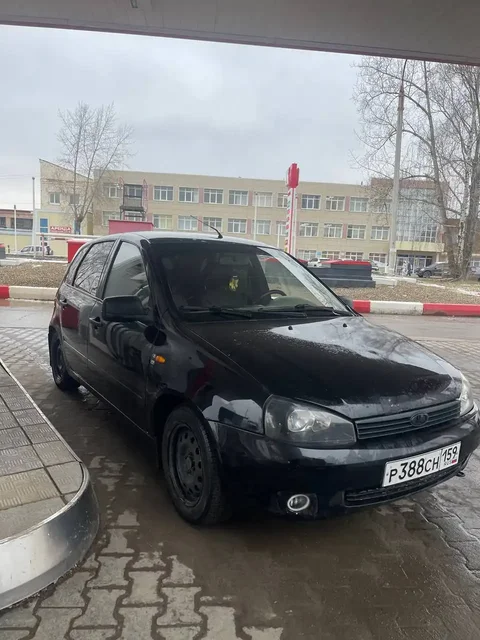 Продажа Лада Калина хэтчбек 2011 года - Авто в Чайковский