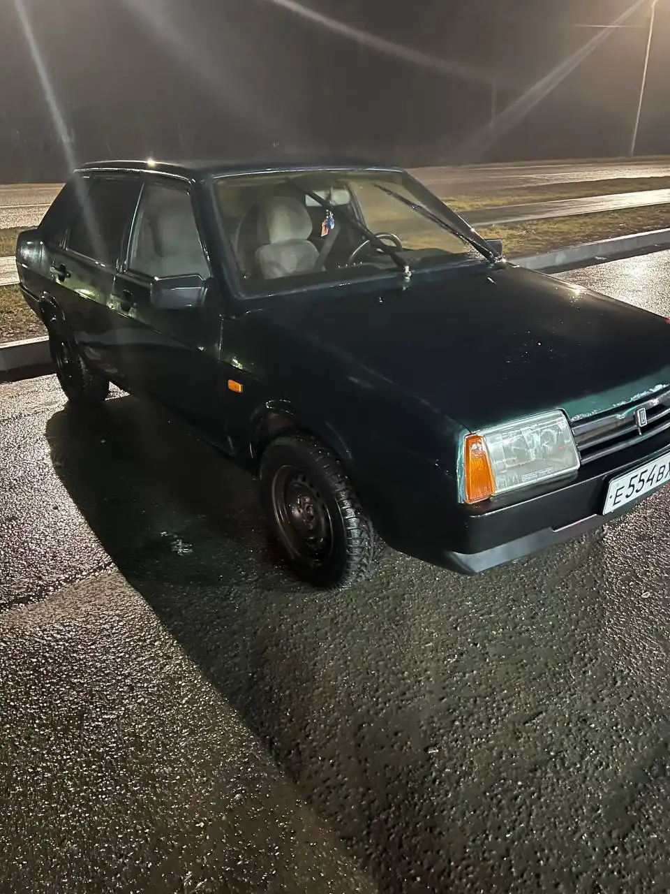 ВАЗ 21099 2001 года в хорошем состоянии