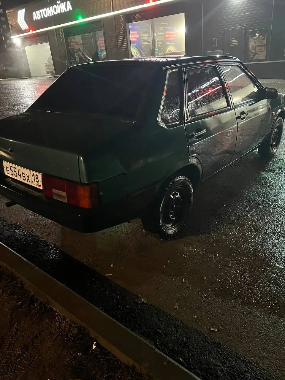 ВАЗ 21099 2001 года в хорошем состоянии