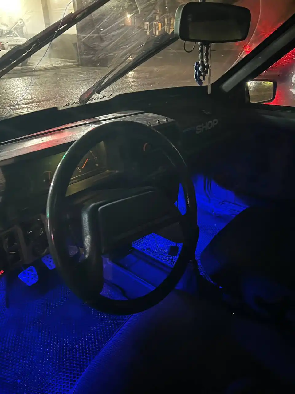 ВАЗ 21099 2001 года в хорошем состоянии