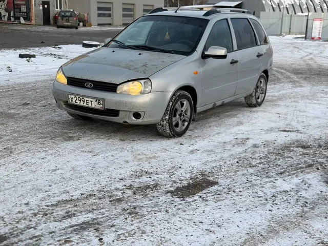 Продажа автомобиля Лада Калина 2011 года - Авто в Ижевск