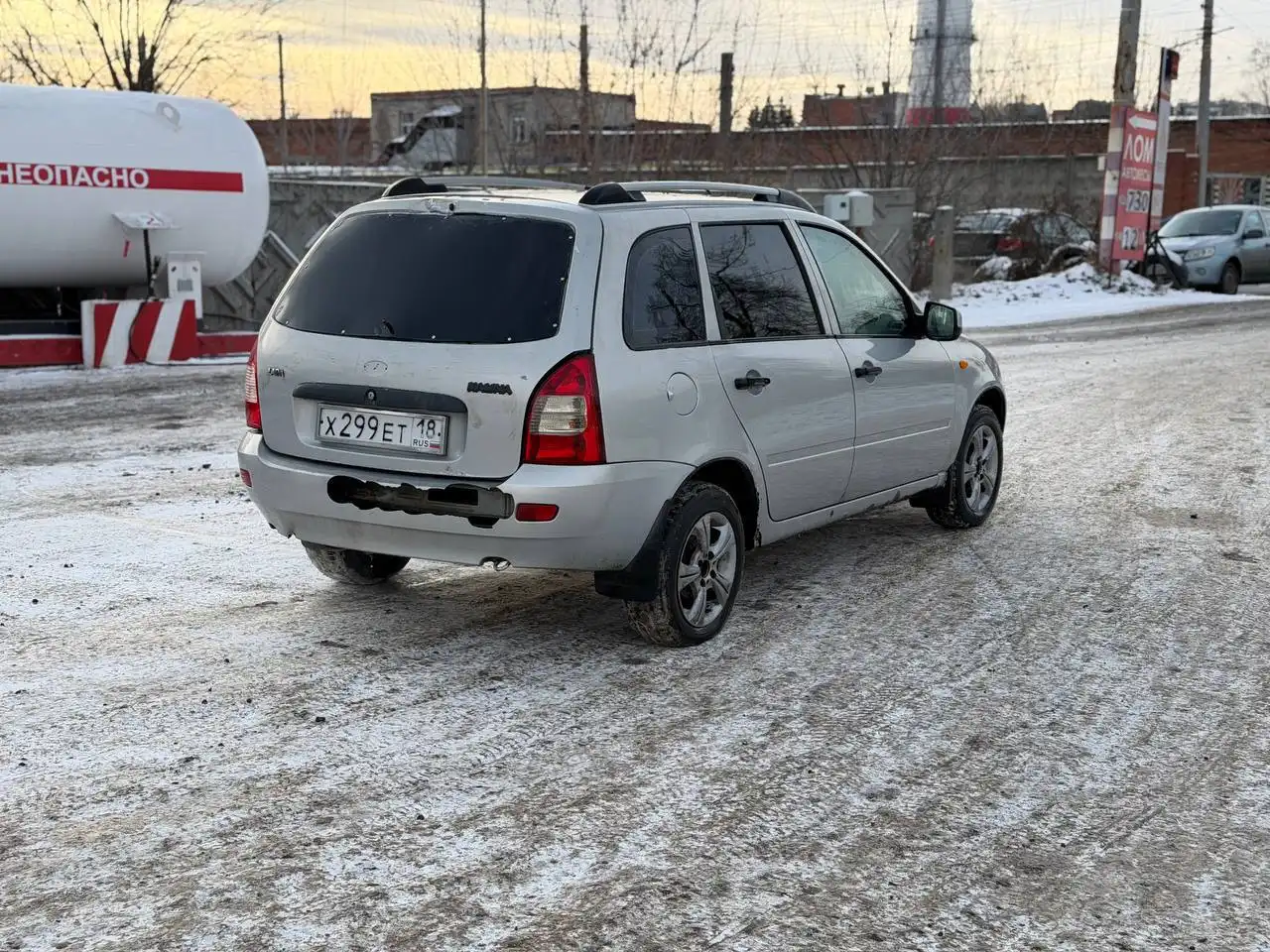 Продажа автомобиля Лада Калина 2011 года