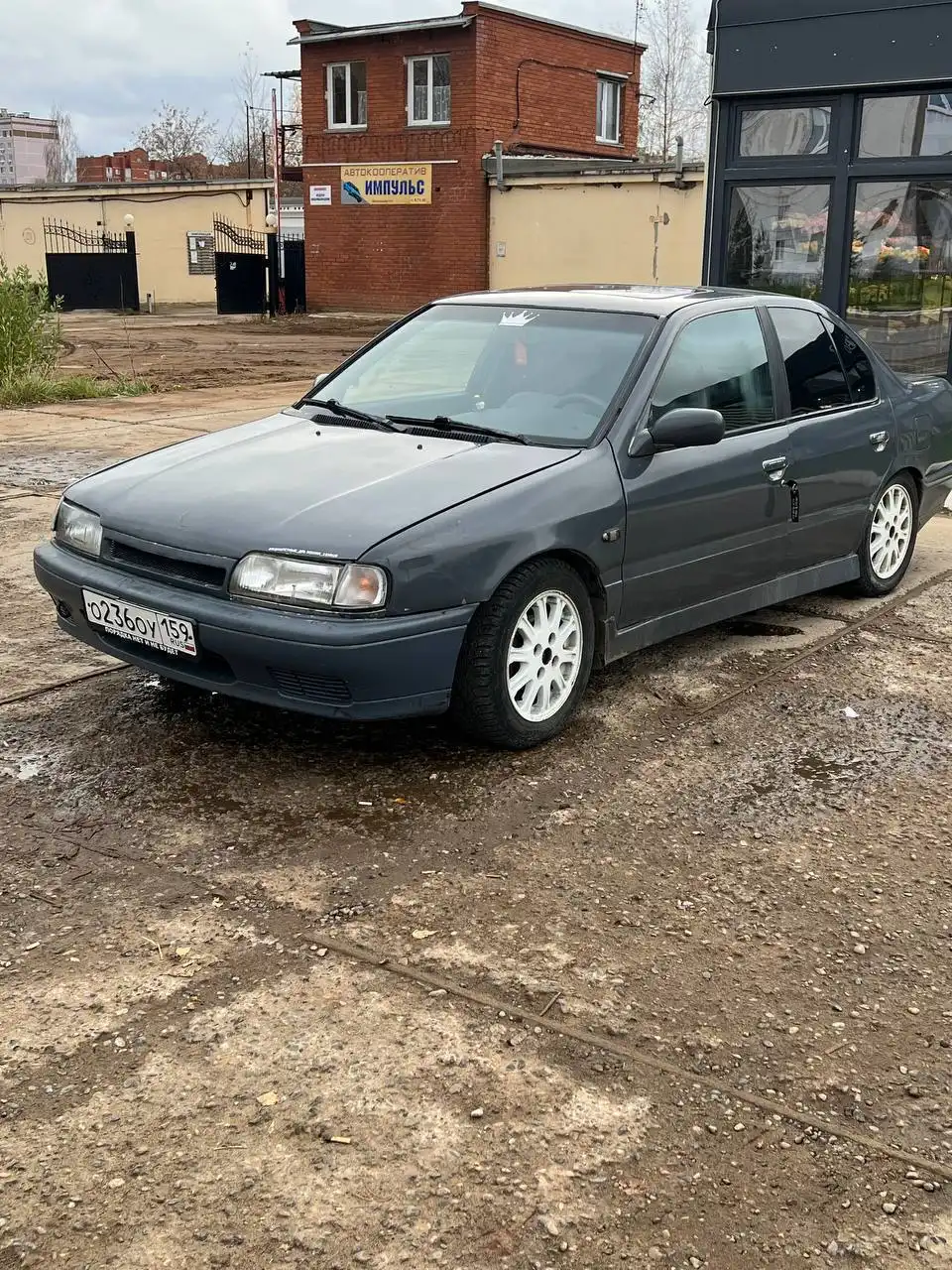 Продажа Nissan Primera P10 1991 года выпуска