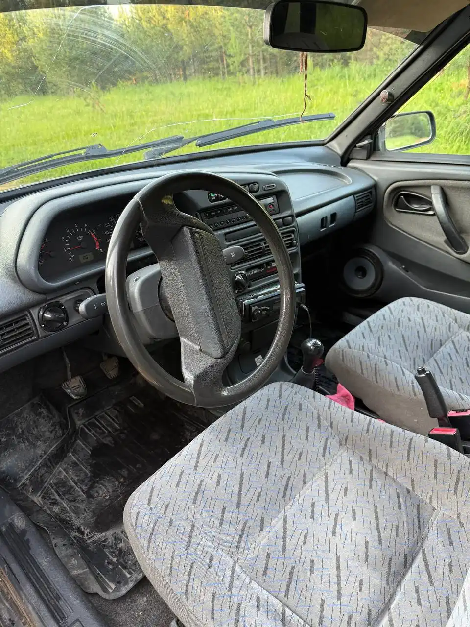 Обмен автомобиля 2011 года на Ниву/Шевроле Нива