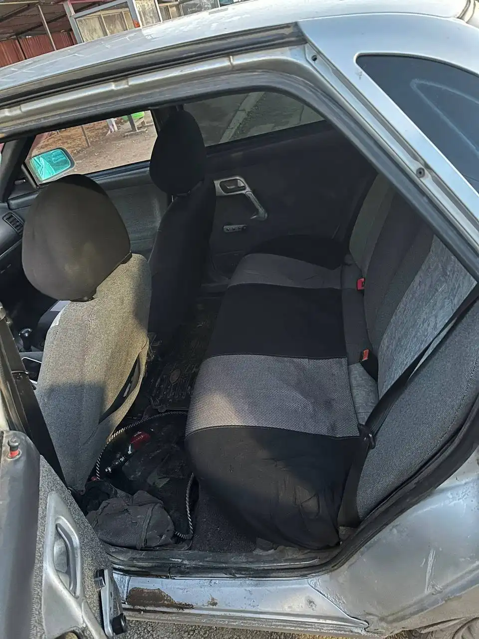 ВАЗ 2110 2004 года, 8 клапанов, хорошее состояние