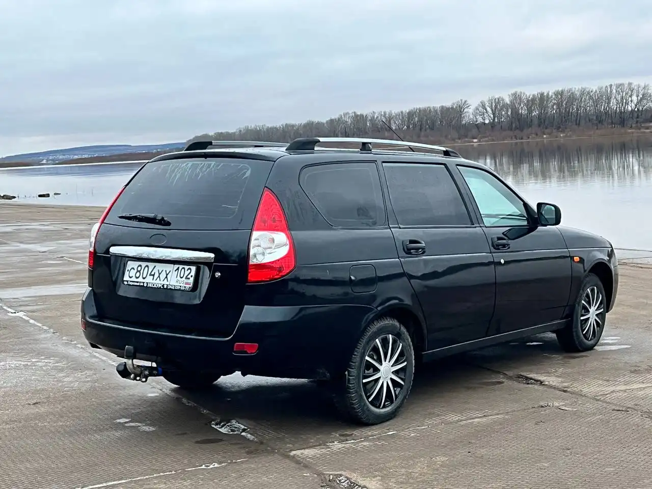 Автомобиль 2013 года в отличном состоянии