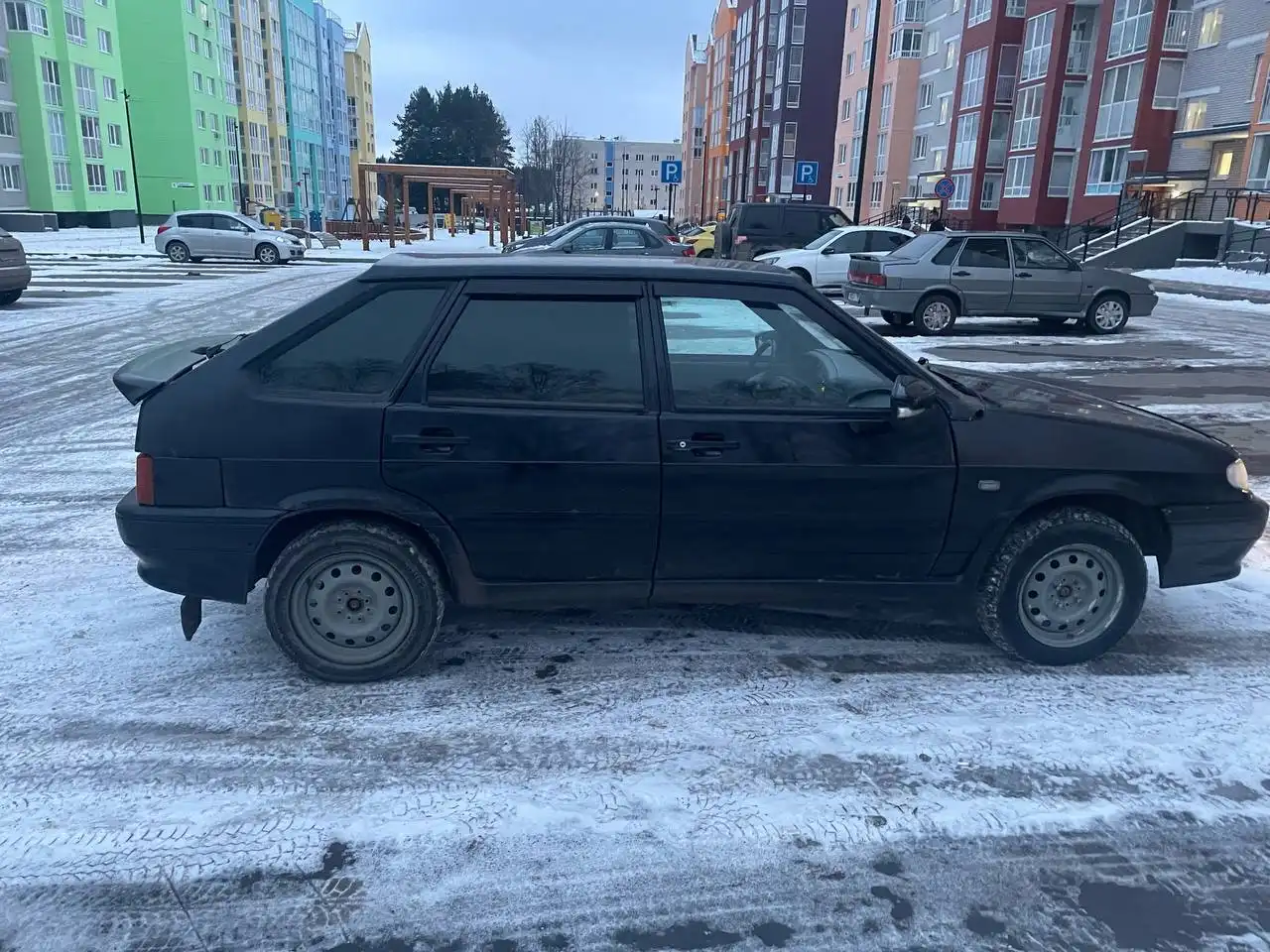 Автомобиль 2012 года с заводской сборкой