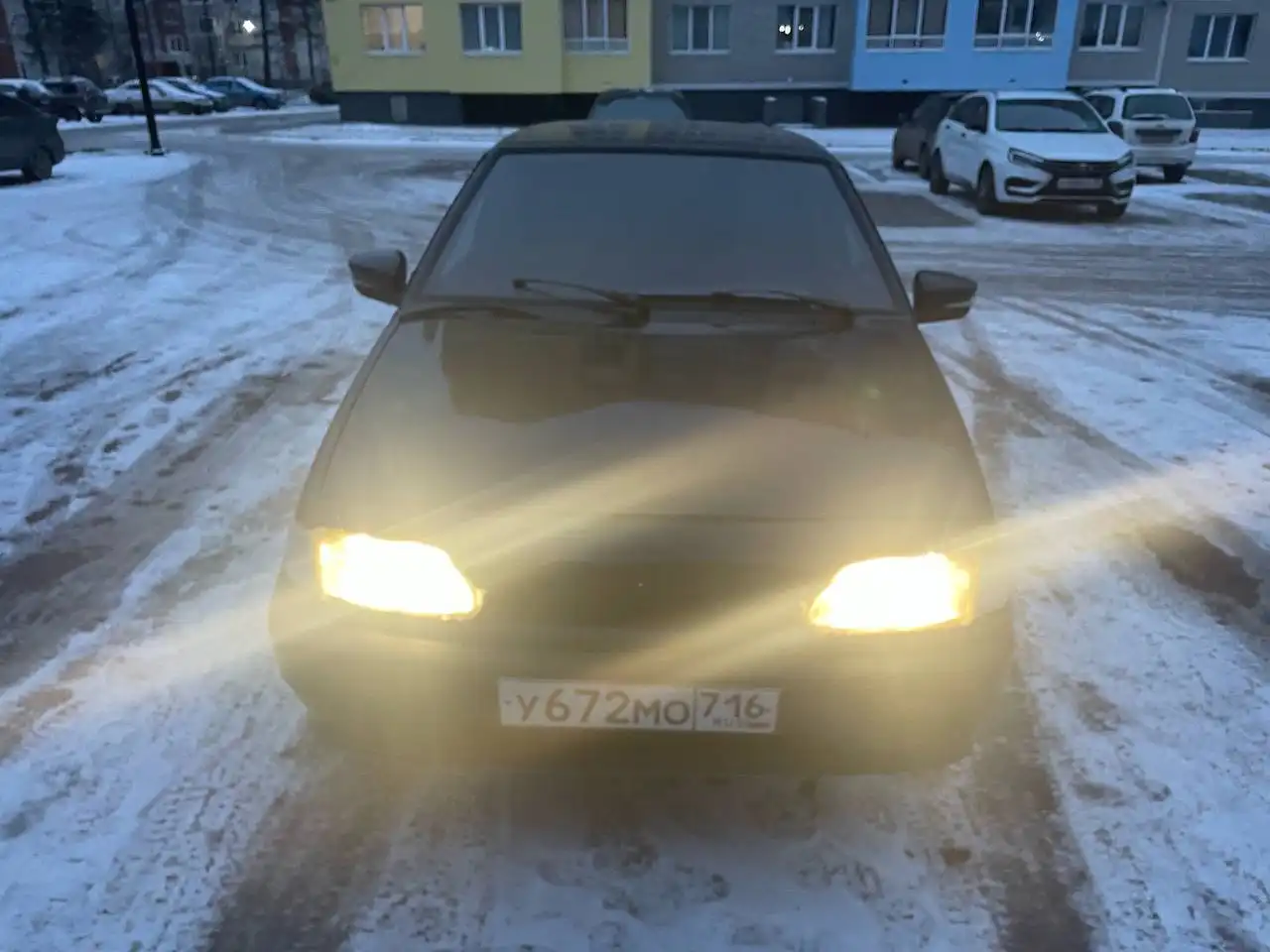 Автомобиль 2012 года с заводской сборкой