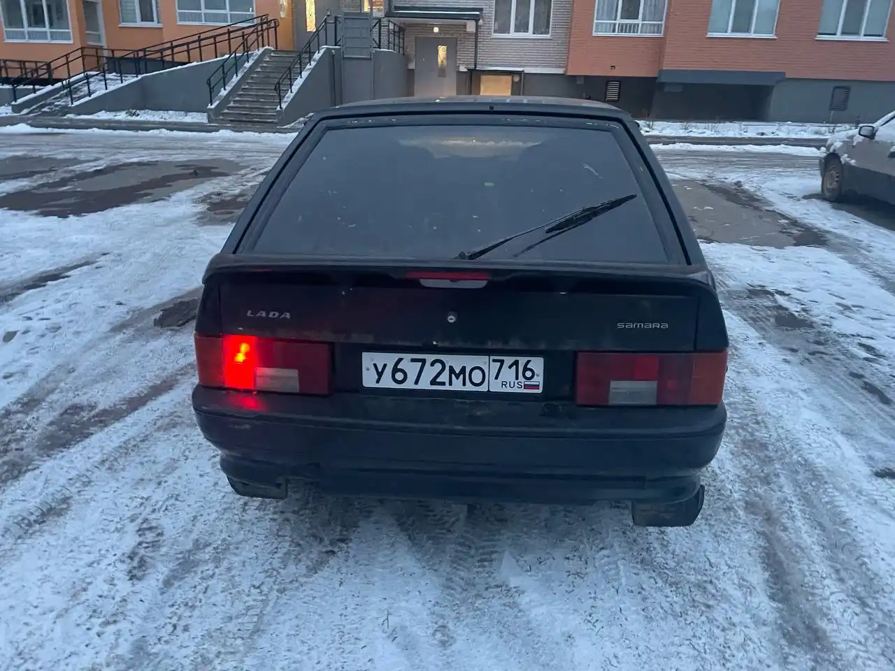 Автомобиль 2012 года с заводской сборкой