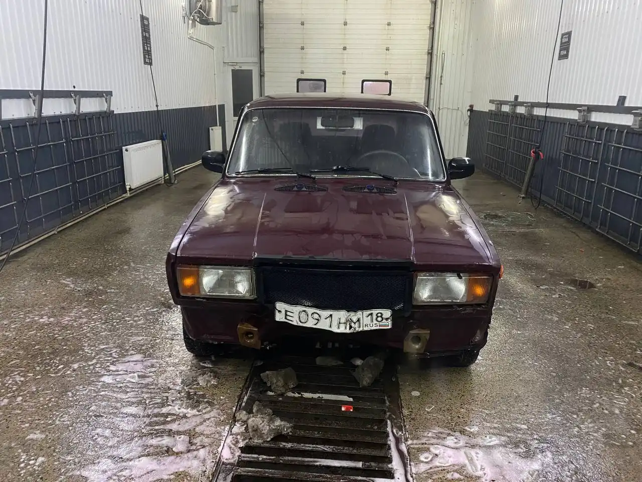 Продам ВАЗ 2107 инжектор