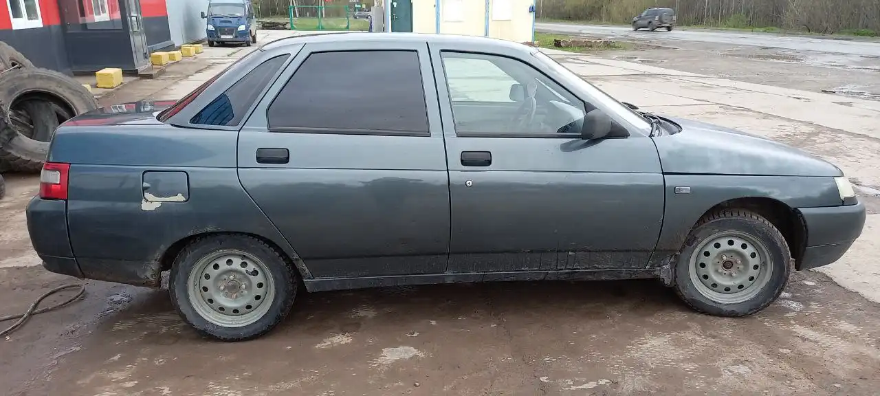 Продажа автомобиля 10 лет на ходу