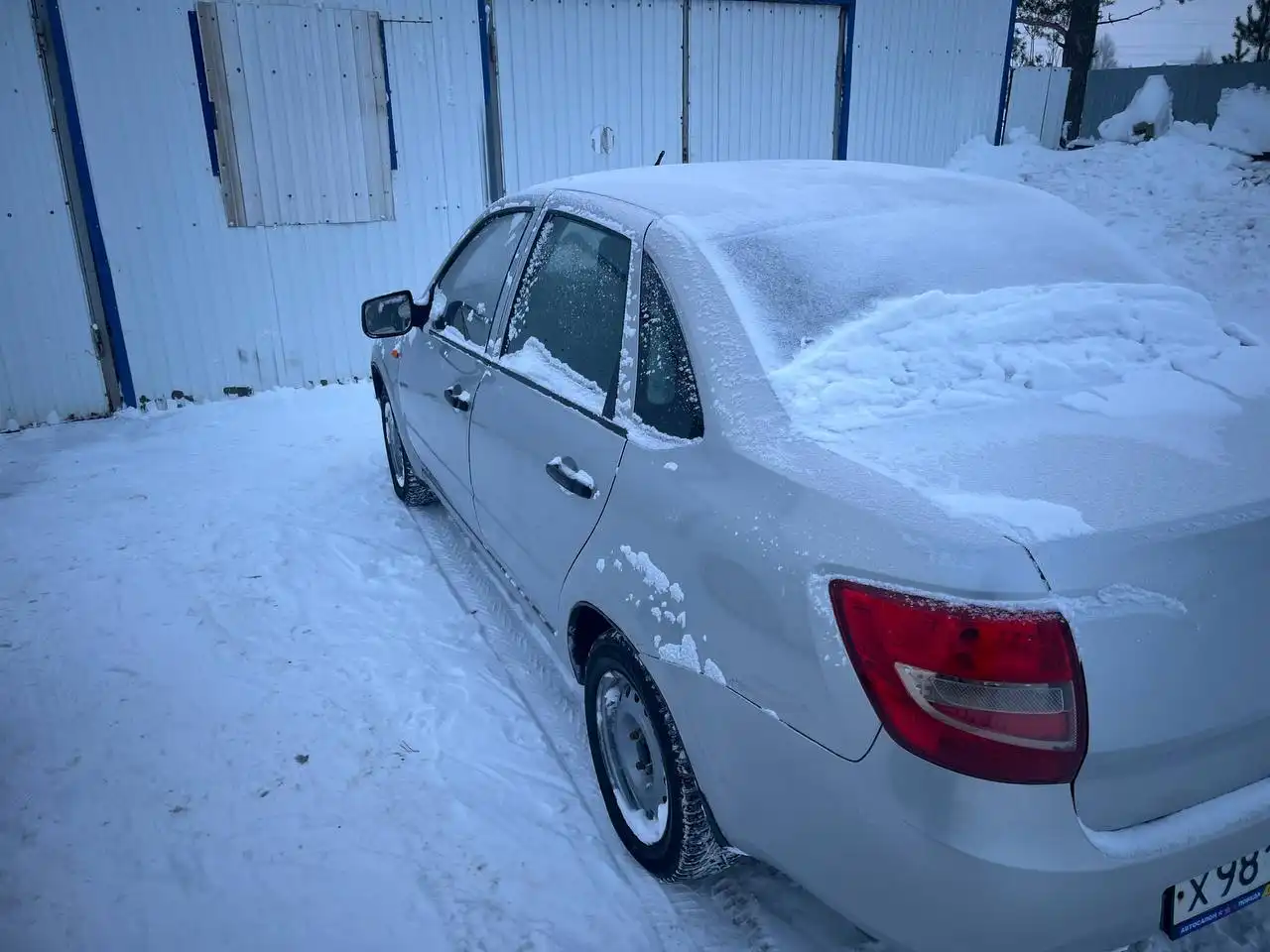 Продажа автомобиля ВАЗ 2112 2012 года