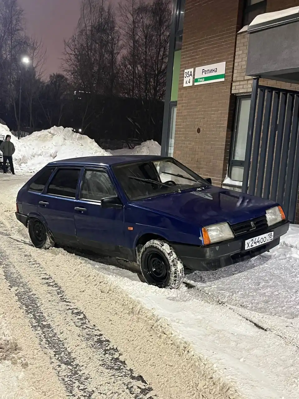 ВАЗ 2109 2004 года