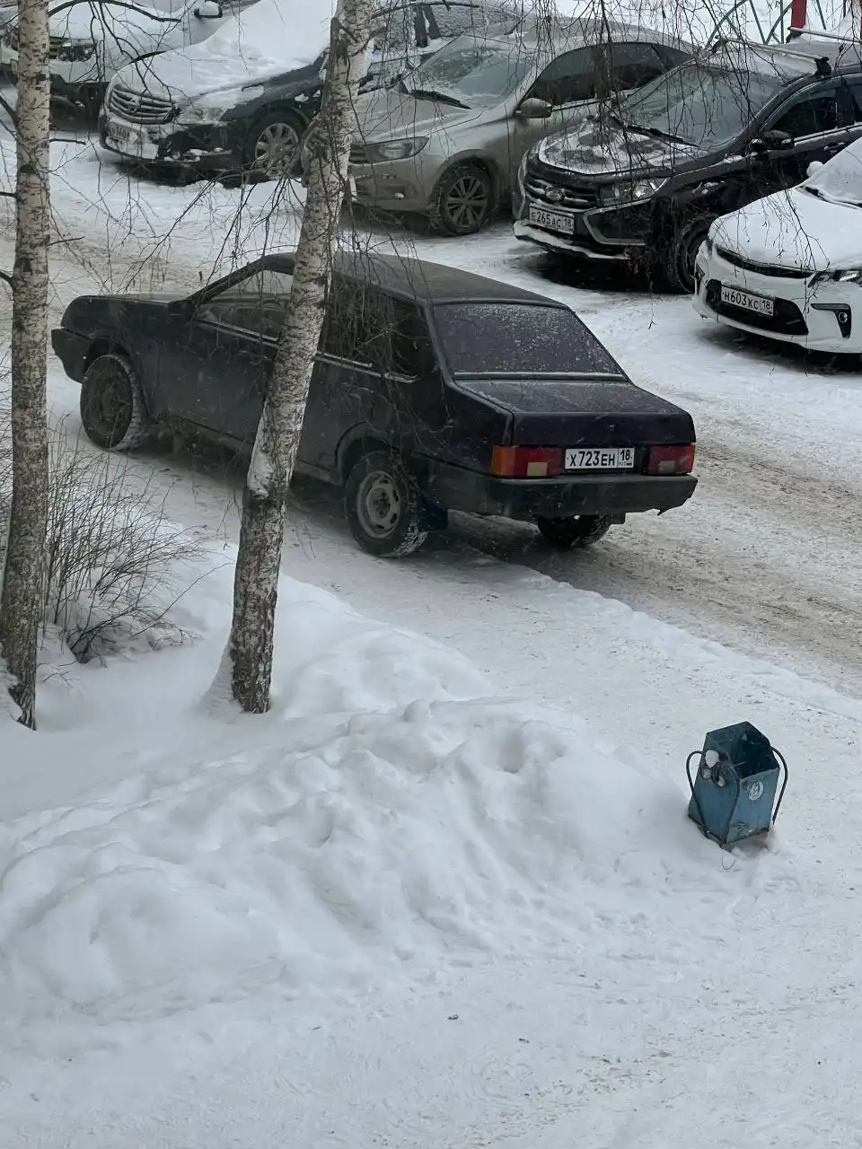 Продажа автомобиля 2001 года с инжектором - Авто в Ижевск