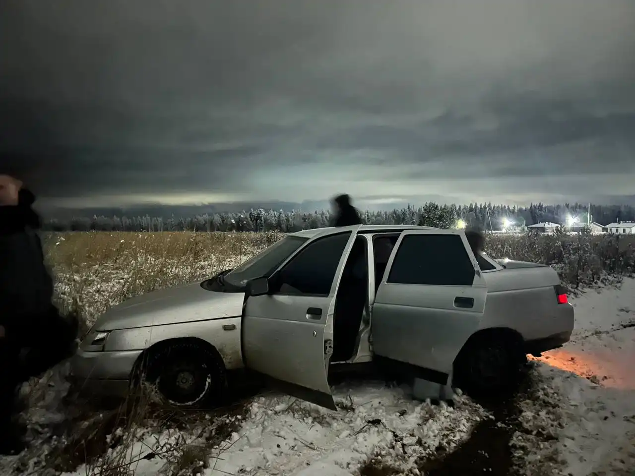 Продажа автомобиля 2004 года - Авто в Ижевск