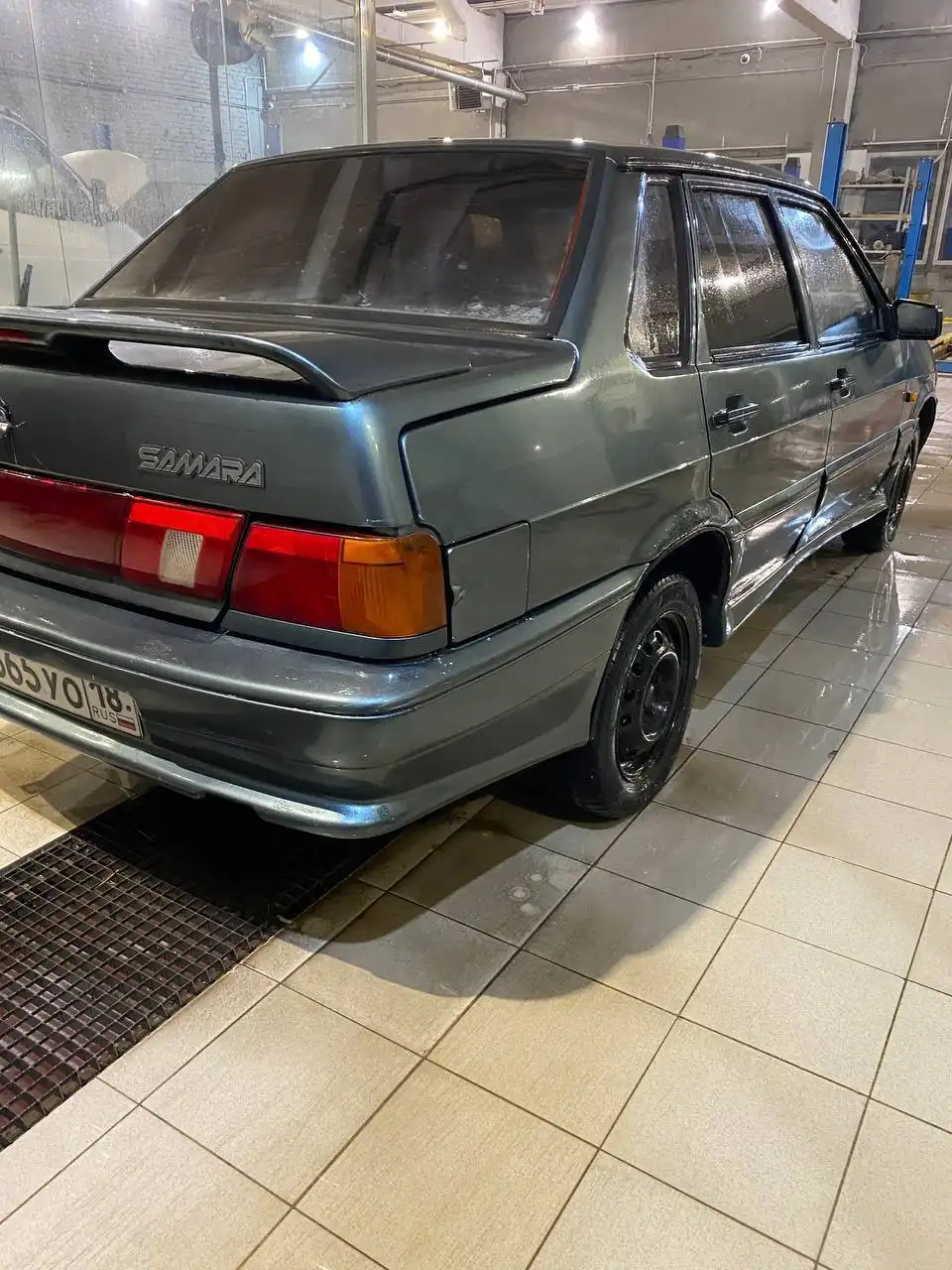 Автомобиль 2008 года выпуска, 8-цилиндровый, МКПП - Авто в Ижевск