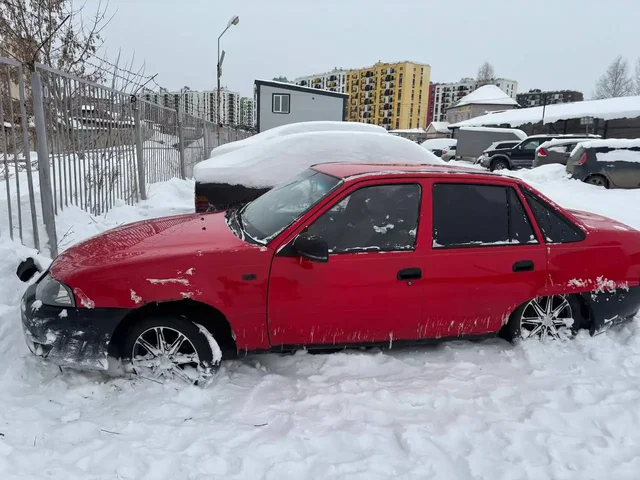 Продажа пневматики на перед - Автозапчасти в Ижевск