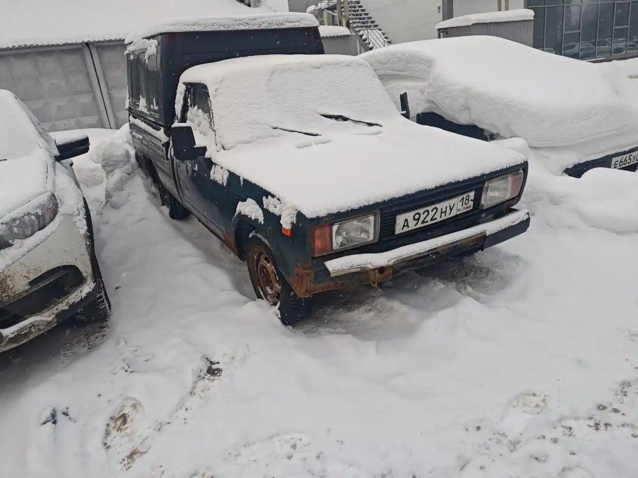 Продажа автомобиля ВАЗ 2107 7 лет с инжектором - Легковые автомобили (Авто) в Ижевск