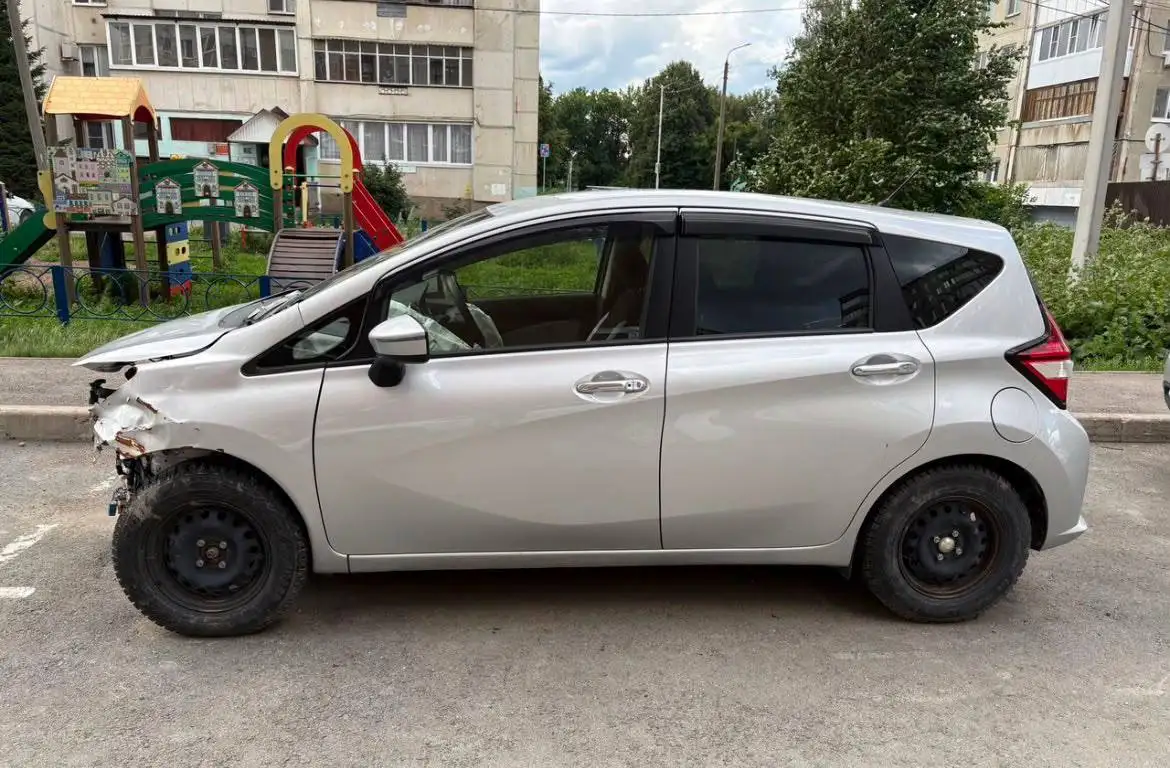 Ниссан Ноте 2020, 1.2 турбо вариатор, отличное состояние - Легковые автомобили (Авто) в Уфа