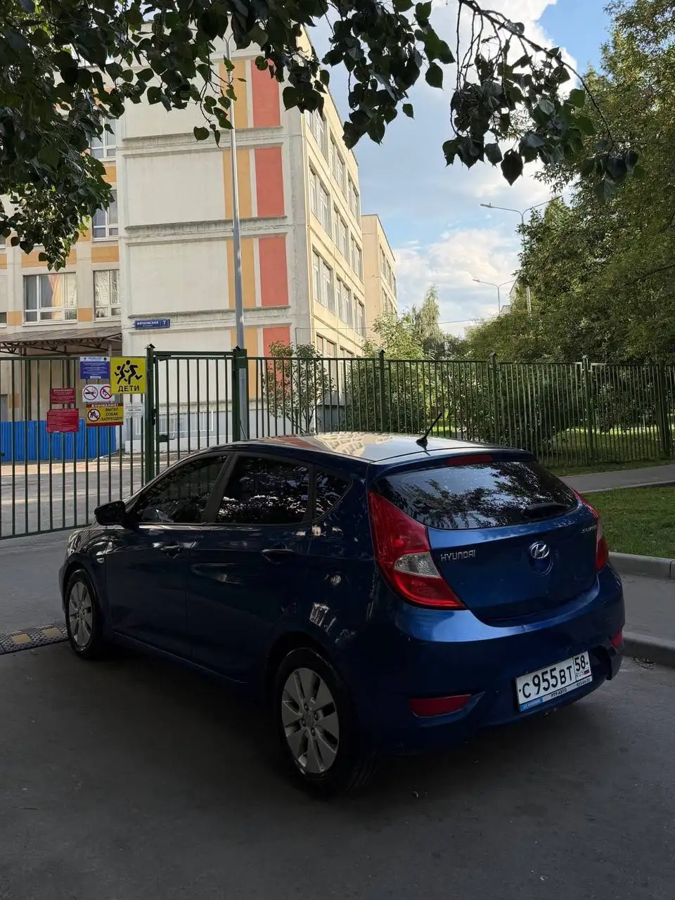 Hyundai Solaris 2012, 1.6 АКПП - Легковые автомобили (Авто) в Москва
