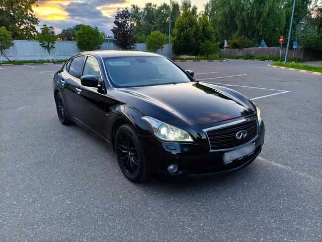 Infinity M37x 2011 - Автономеры в Москва