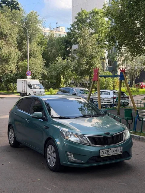 Продажа Kia Rio 2013 с АКПП и отличной историей - Комплектующие для сантехники в Москва