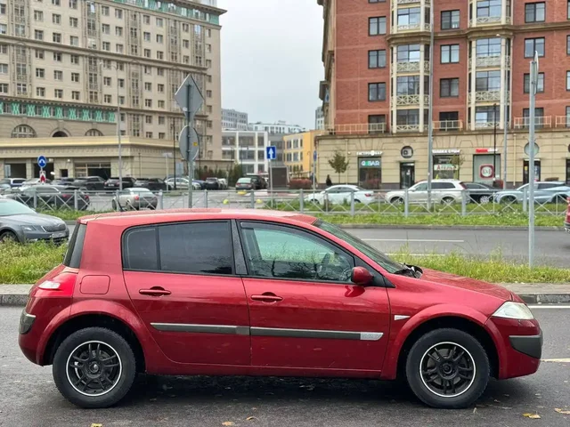 Renault Megane 1.6 AT 2006 рестайлинг - Авто в Санкт-Петербург