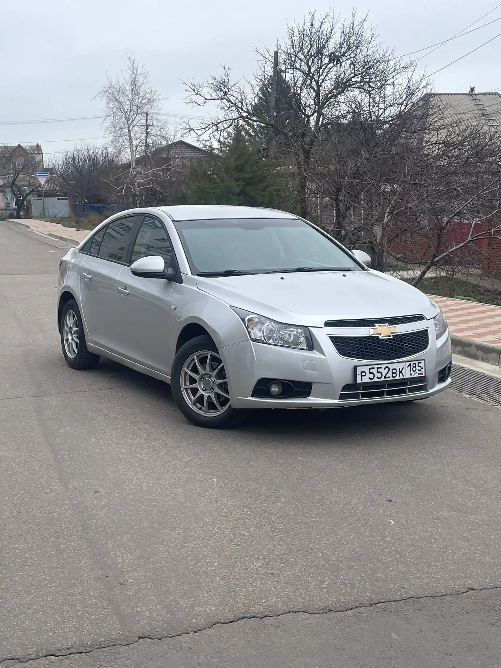 Продам автомобиль 2012 года