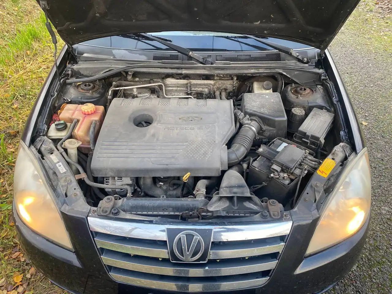 VORTEX ESTINA 2.0 МТ 2009 года