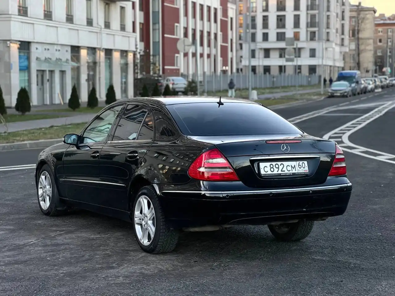 Mercedes E-class 2003 года выпуска
