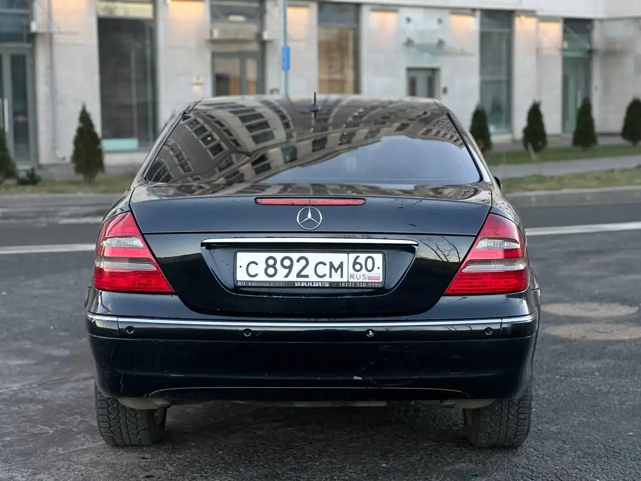 Mercedes E-class 2003 года выпуска