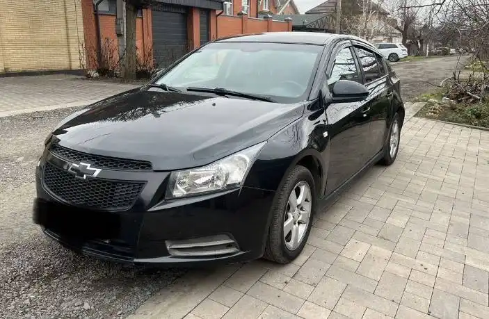 Продаётся Chevrolet Cruze хетчбек 2012 года