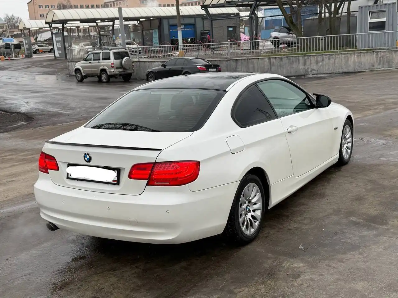 BMW 320i 2010 рестайлинг