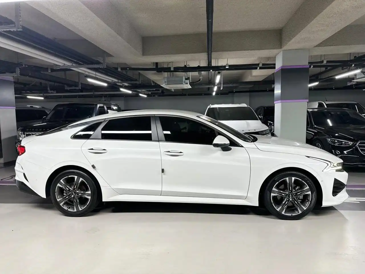 Kia K5 2019 Signature бензин 2.0 автомат