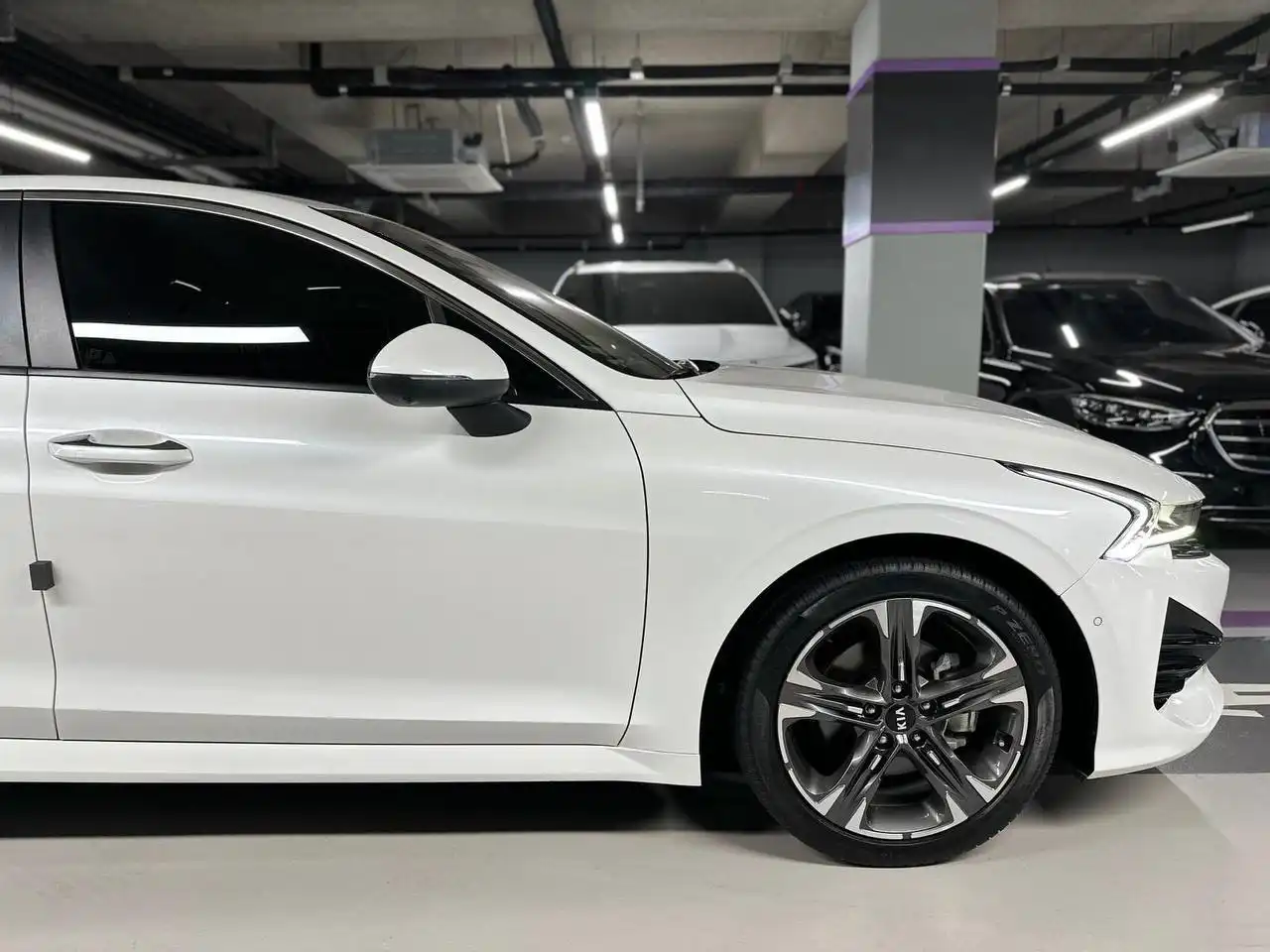Kia K5 2019 Signature бензин 2.0 автомат