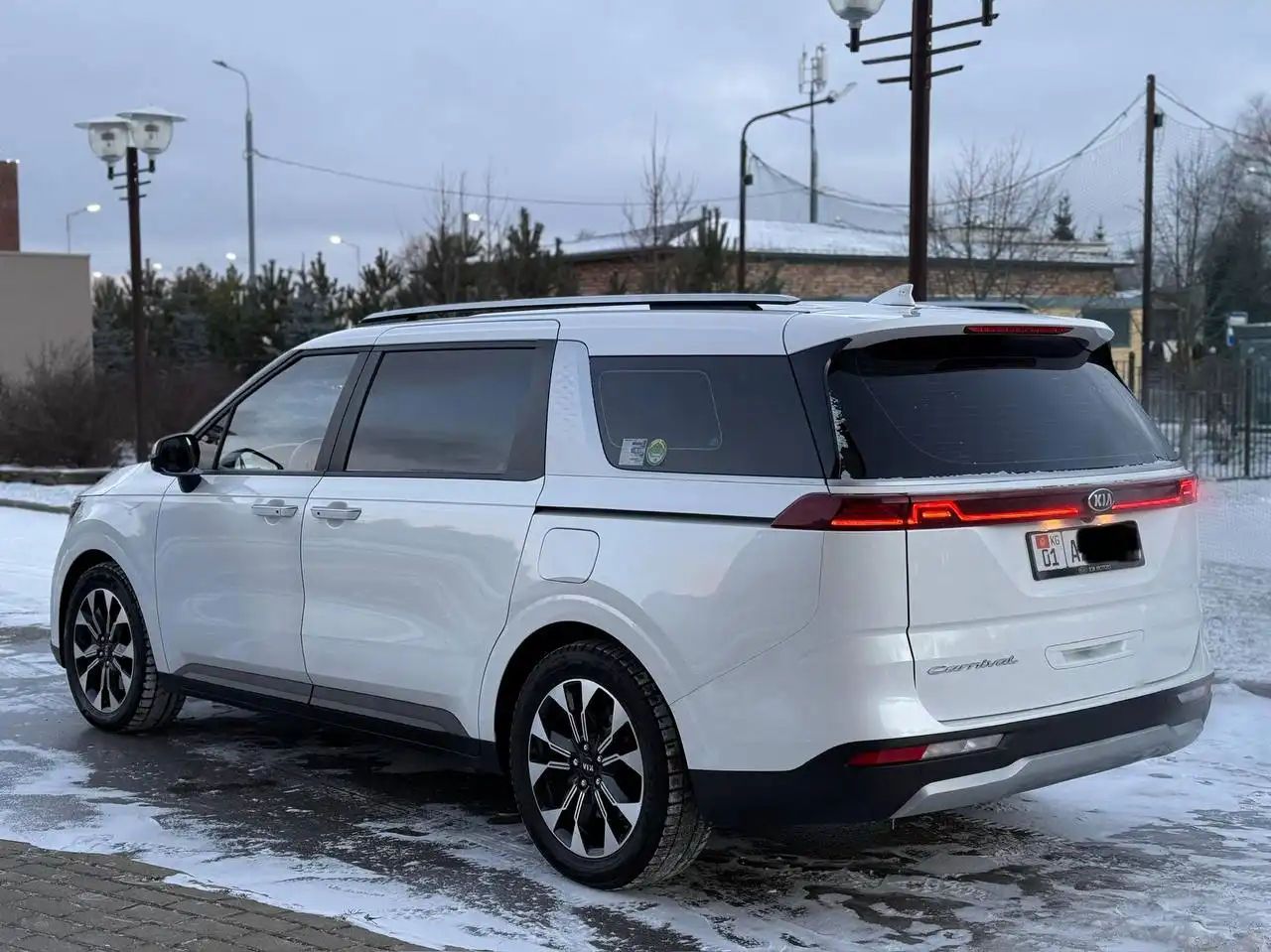 Продажа Kia Carnival 2020 года, дизель 2.2, пробег 180 тыс км