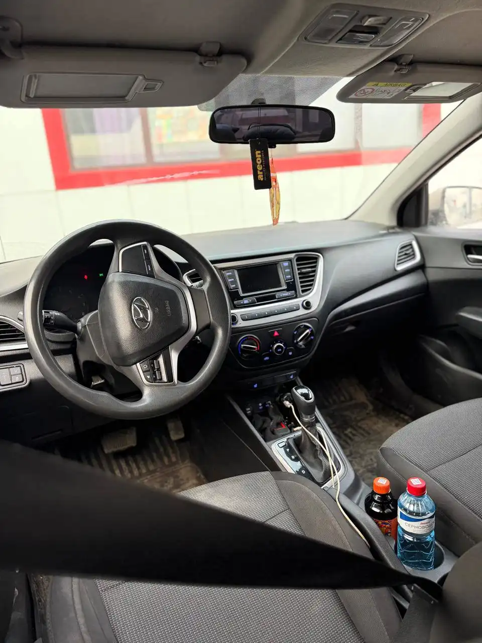 Hyundai Solaris 1.6 AT 2018 года