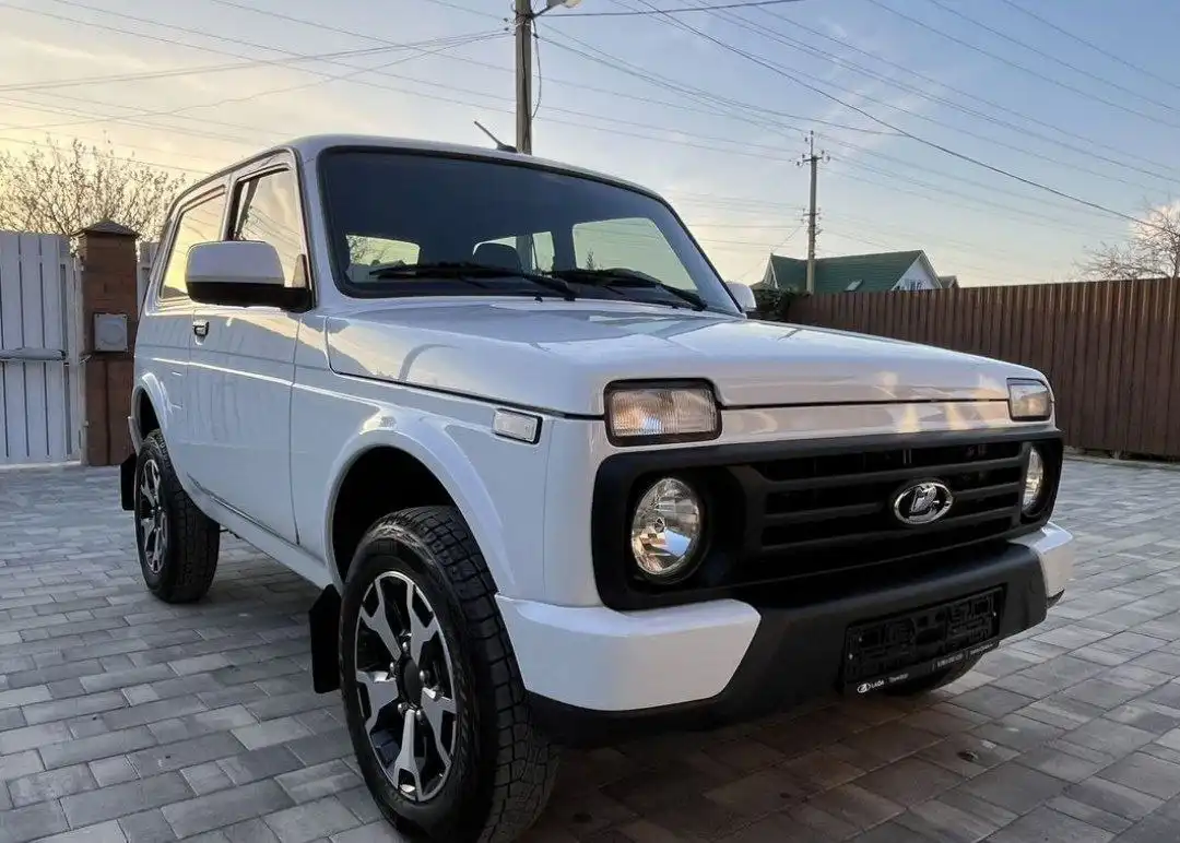 Продажа УАЗ Niva Legend 2024 года в Москве