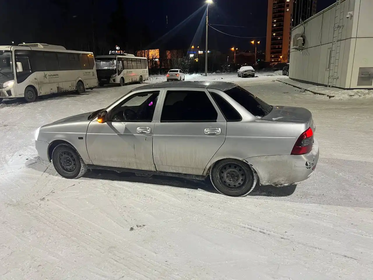 Продажа автомобиля с новой коробкой передач и двигателем - Авто в Санкт-Петербург