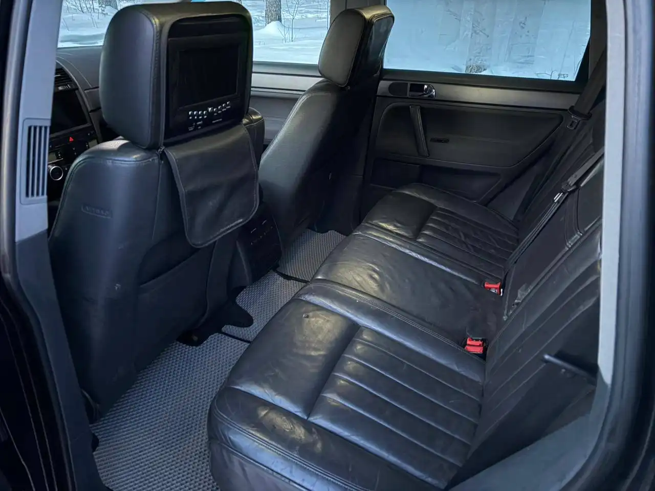 Volkswagen Touareg 2008 2.5 дизель автомат - Внедорожник (Авто) в Екатеринбург