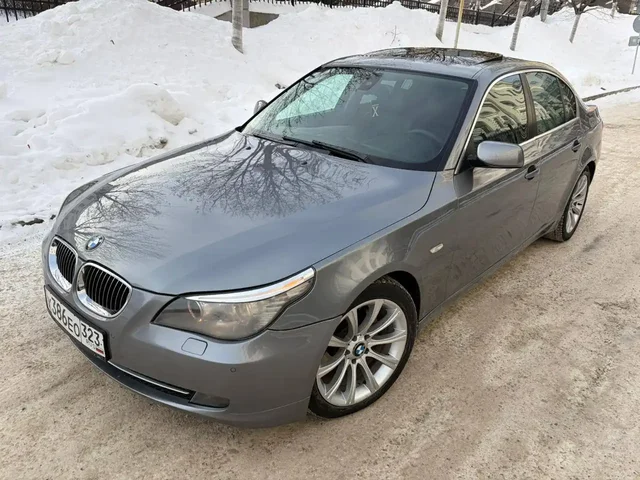 BMW 5 серии E60 2007 года рестайлинг - Грузовики в Екатеринбург