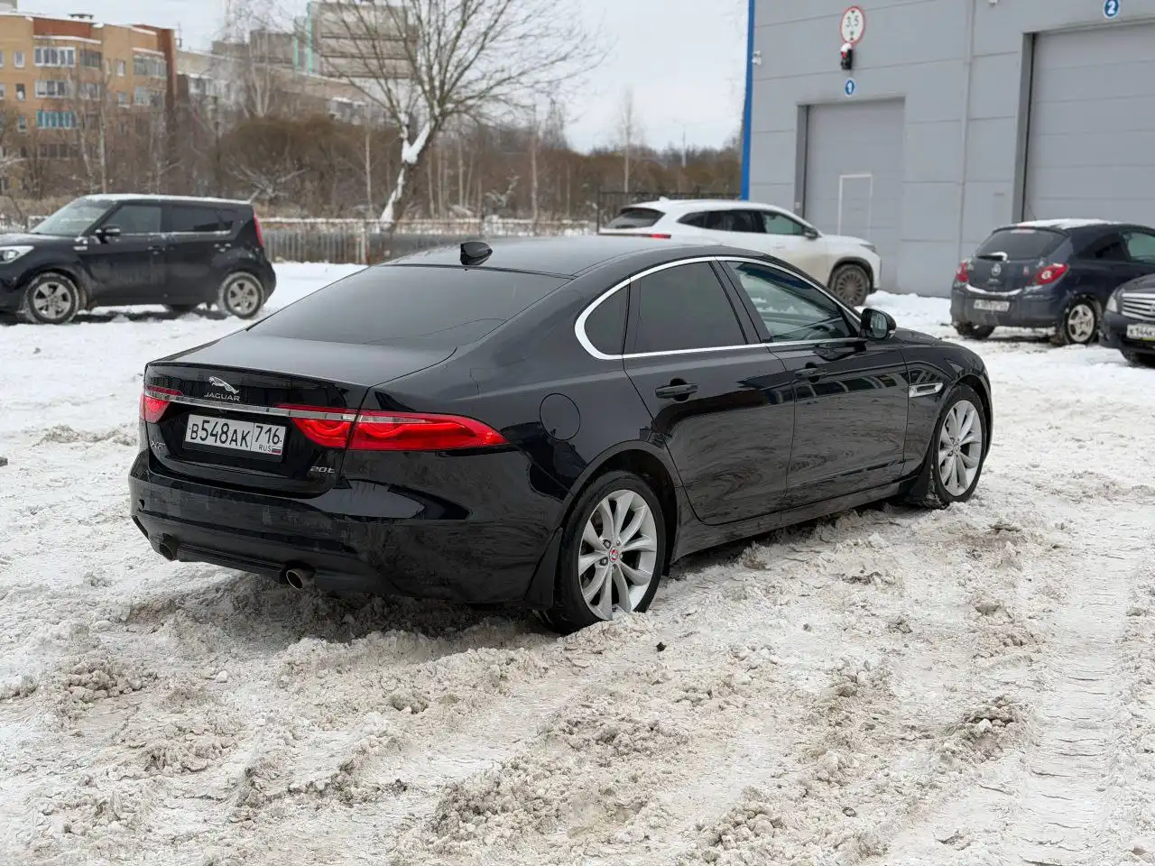 Jaguar XF 2017 2.0 бензин задний привод 93000 км - Легковые автомобили (Авто) в Серпухов