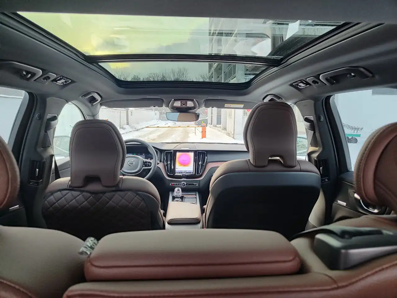 Volvo XC 60 2025 года в Москве - Авто в Москва