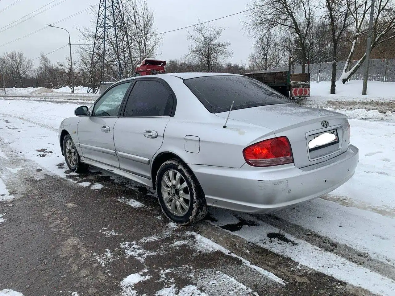 Hyundai Sonata 2005 2.0 МТ - Легковые автомобили (Авто) в Москва