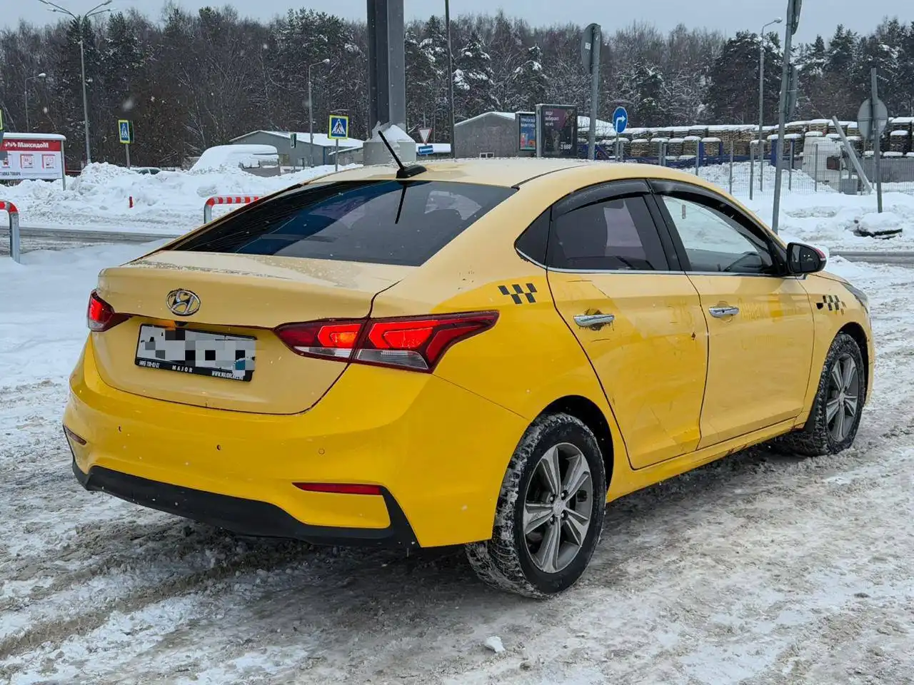 Hyundai Solaris 2017 1.6 AT запрет на регистрацию - Легковые автомобили (Авто) в Москва