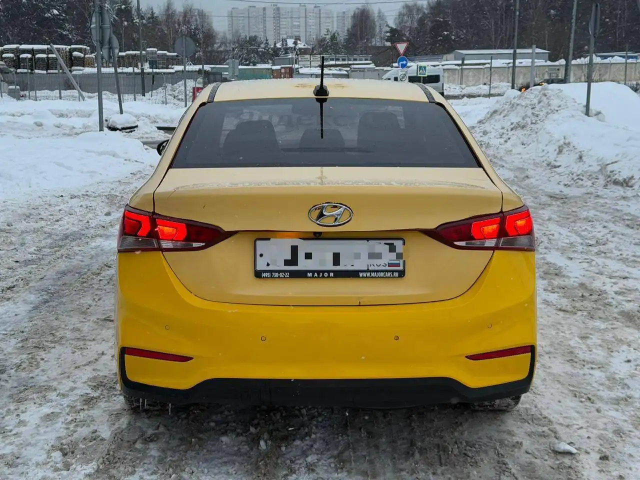 Hyundai Solaris 2017 1.6 AT запрет на регистрацию - Легковые автомобили (Авто) в Москва