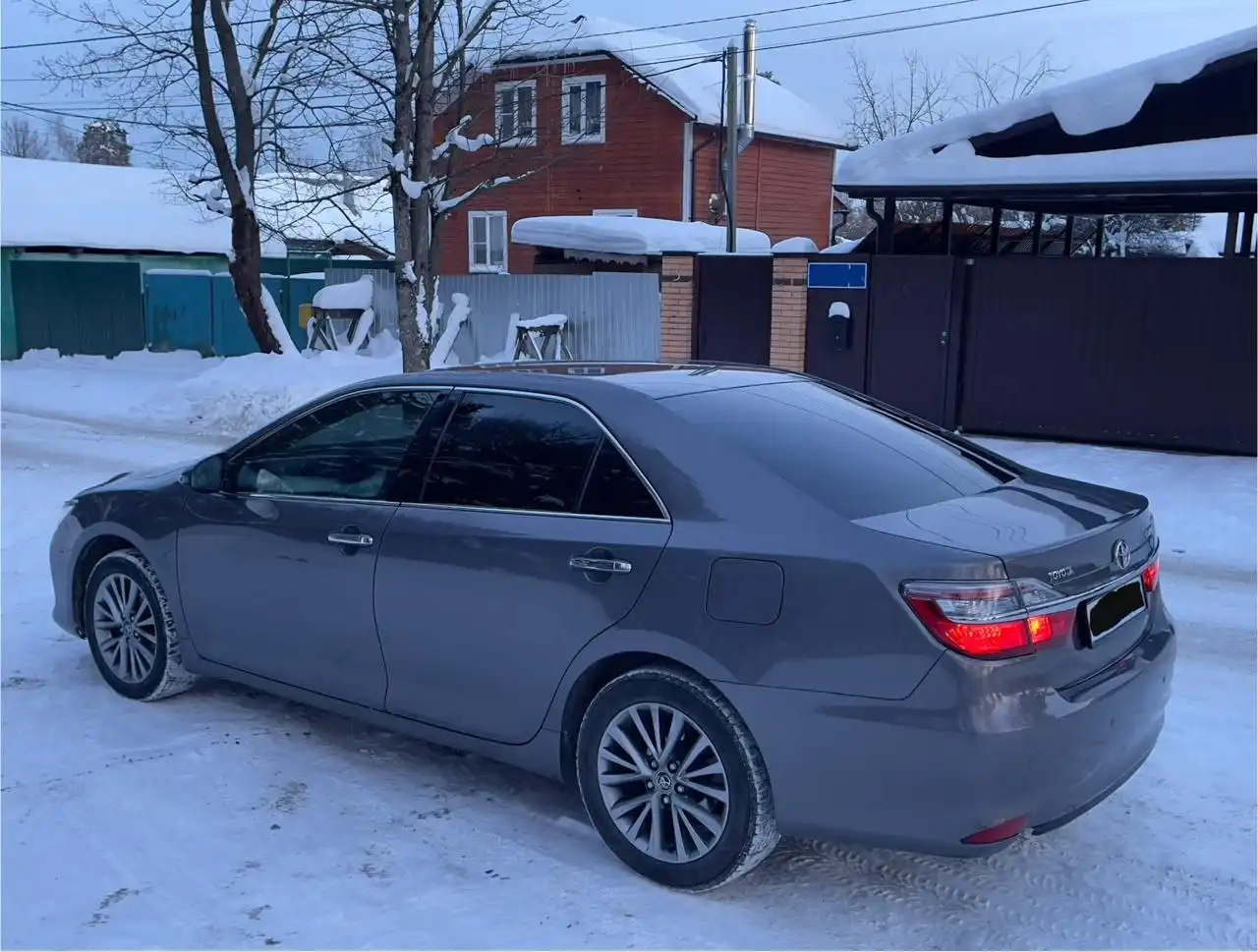 Toyota Camry 55 2016 года с пробегом 180 тыс. км - Легковые автомобили (Авто) в Москва