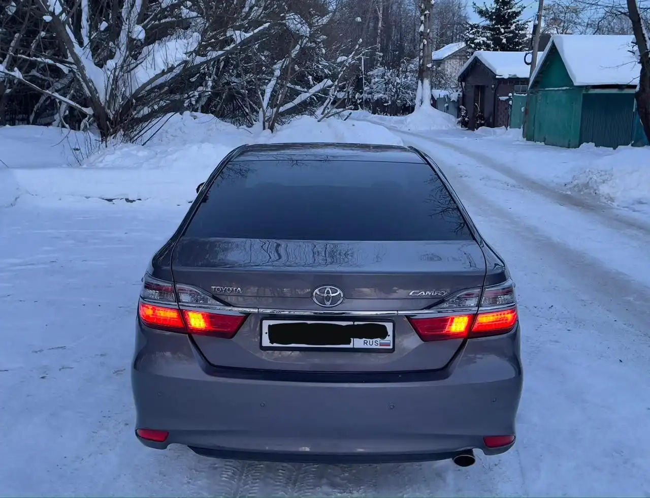 Toyota Camry 55 2016 года с пробегом 180 тыс. км - Легковые автомобили (Авто) в Москва