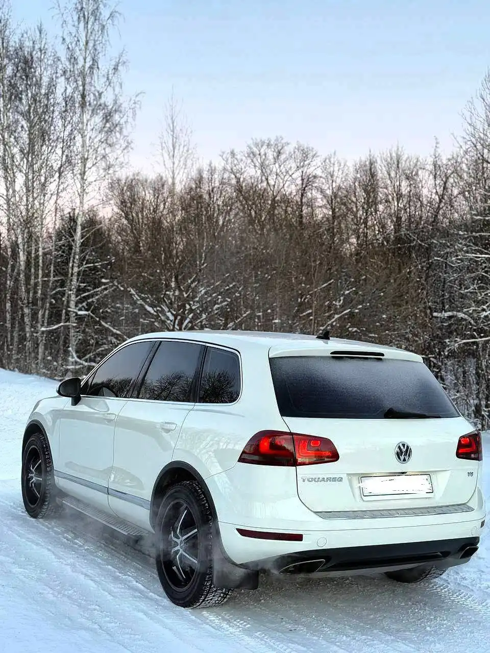 Volkswagen Touareg 2011 года, 3.6 бензин, автомат, полный привод - Внедорожники (Авто) в Октябрьский