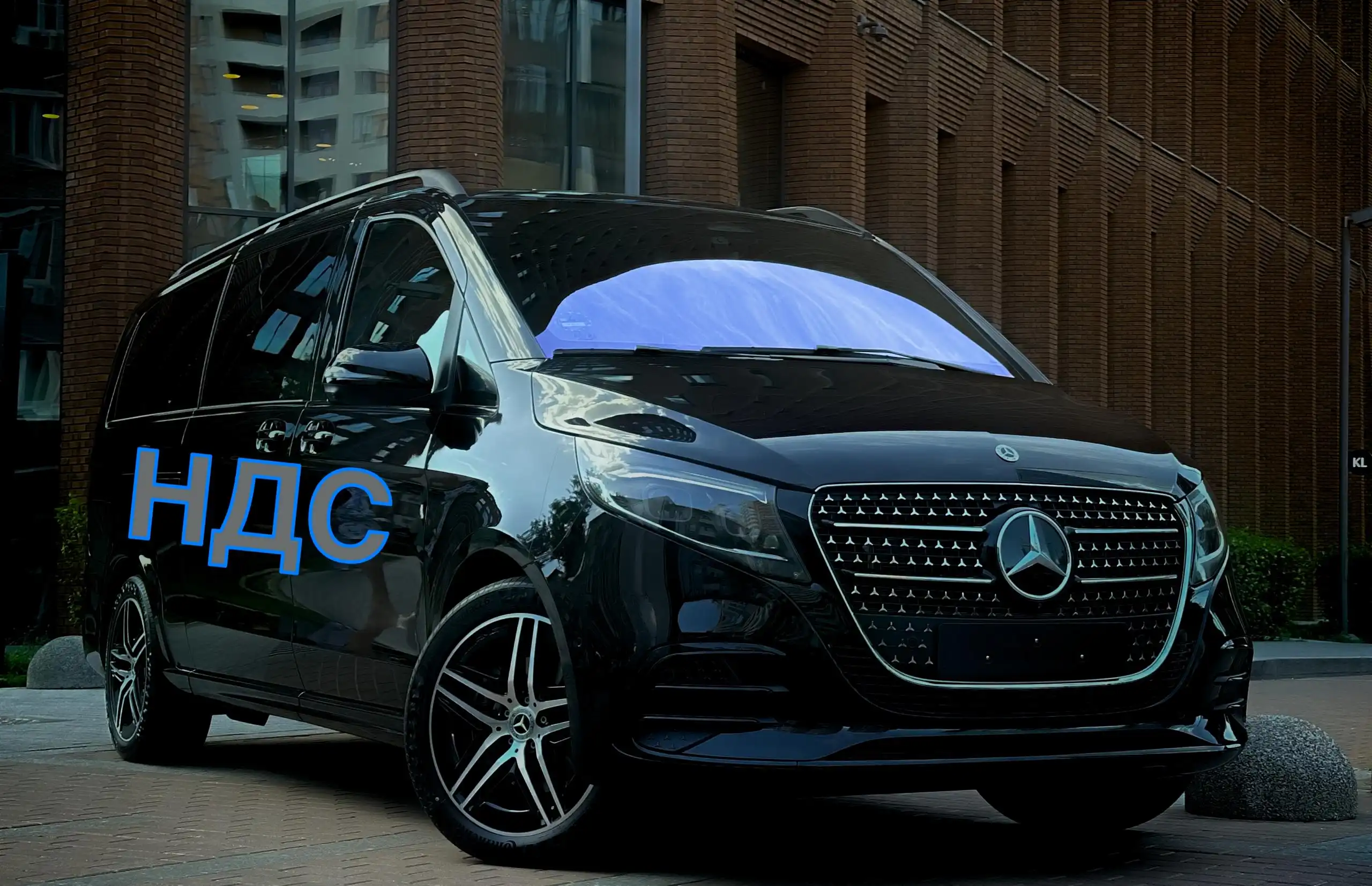 Mercedes-Benz V-Класс 300 d экстра длинный 2024 года с пробегом 30 км - Минивэны/Микроавтобусы (Авто) в Москва